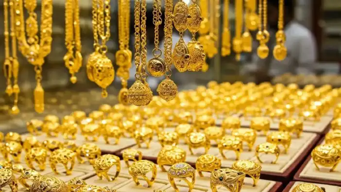 Antalya’da Kuyumcular 1 Ocak’ta Açık mı?