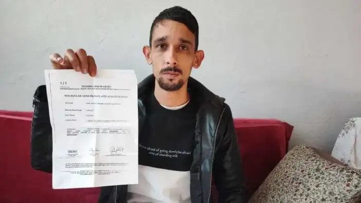 Adana’da Baba Kızını Arıyor: DNA Testi Var, Nüfusta Yok!