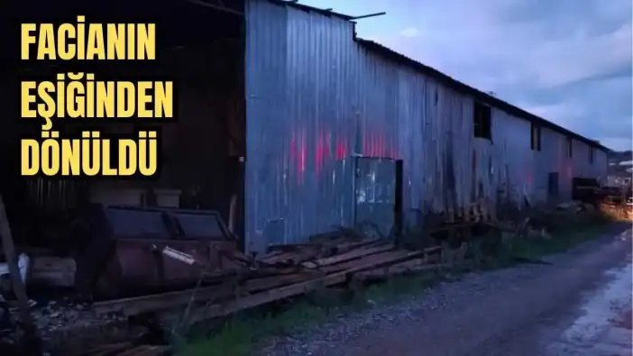 Alanya'da Palet Atölyesi Alev Alev Yandı! Ekipler Hızla Müdahale Etti