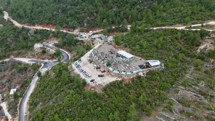 İmece Usulü Yapıldı: Alanya Akçatı’da 3 Bin Metrekareye Çok Amaçlı Salon