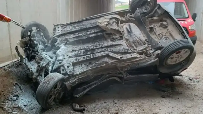 Mersin’de Köprüden Düşen Araç Aileyi Yıktı: 2 Ölü, 3 Yaralı!