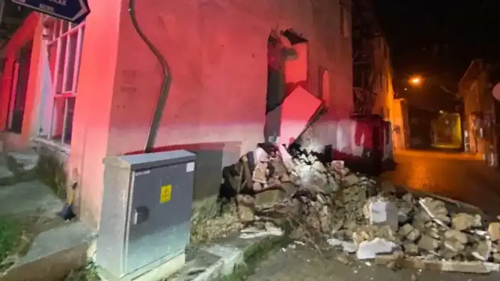 Burdur’da Mahalleliyi Ayağa Kaldıran Gürültü: Bir Anda Yıkıldı!