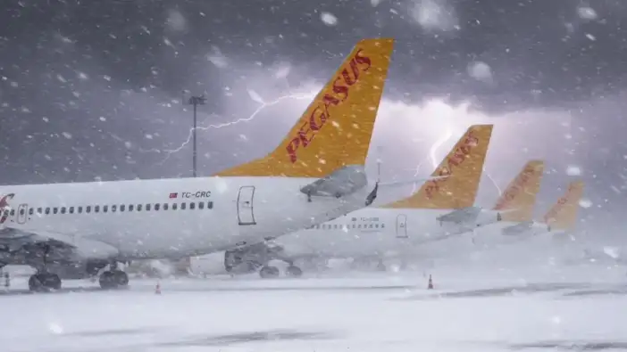 Antalya Uçuşlarının da Olduğu 42 Sefer İptal Oldu