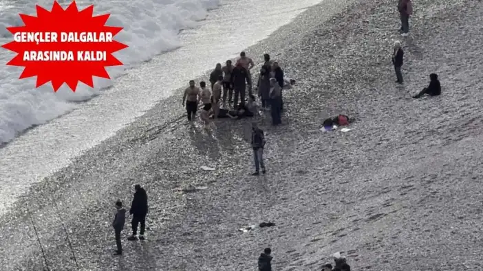 Antalya’da Yardım Çığlıkları Sahili Ayağa Kaldırdı