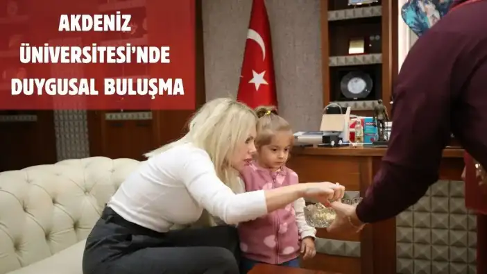 Antalya’da Tıp Tarihine Geçen Mucize Bebek Doktoruyla Buluştu