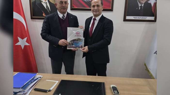 Dışişleri Eski Bakanı’na Başkan’dan Galericiler ve Emlakçılar İçin Dosya