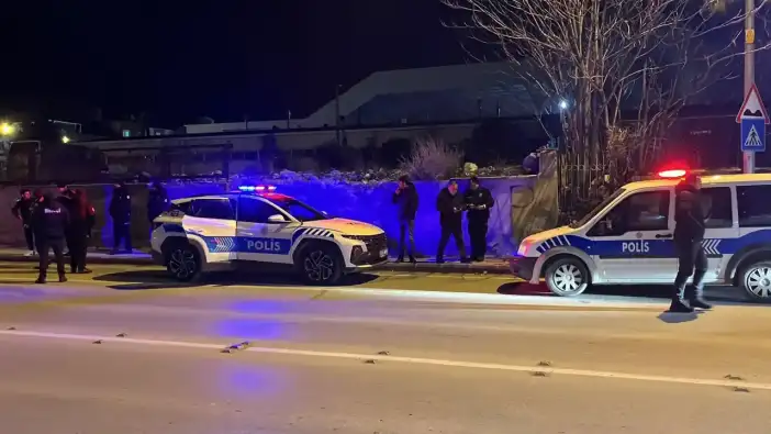 Burdur’da Yaşıtlar Arasında Bıçaklı Kavga: 1 Yaralı