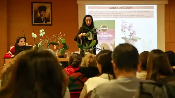 Antalya’da Orkide Bakımı Eğitimi: Doğru Yöntemler Anlatıldı