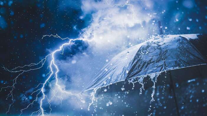 Antalya Dikkat! 19 İlçede Kuvvetli Yağış ve Fırtına Alarmı!