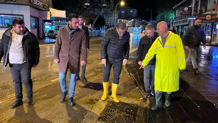 Serik’te Sağanak Alarmı: Esnaf ve Çiftçi Zor Günler Geçirdi