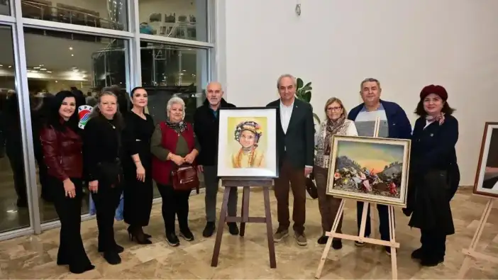 Kepez’de Atatürk Resimleri ve Balkan Türküleri Buluştu