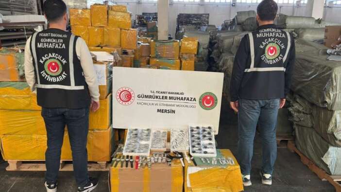 Mersin’de 116 bin Kaçak Kol Saati Ele Geçirildi