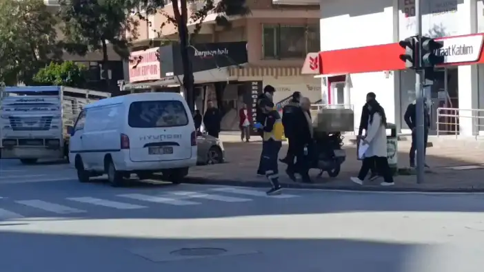 Manavgat’ta Motosiklet Sürücüsü Milimle Kurtuldu!