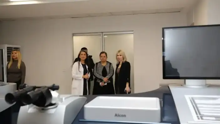 Akdeniz Üniversitesi’nde Lazerle Göz Tedavisi Dönemi Başladı