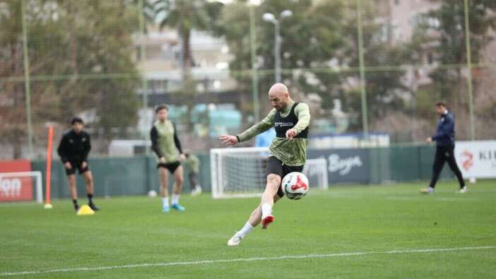 Alanyaspor'da Beşiktaş mesaisi: Antalya ekibi sahaya indi