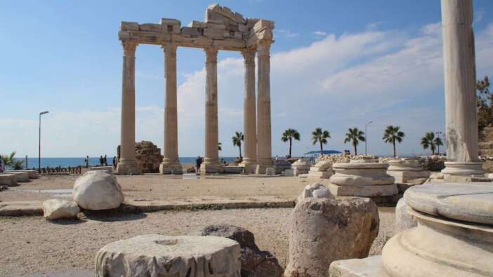 Tarihe Yolculuk! Mutlaka Ziyaret Edin: Antalya Müzeleri