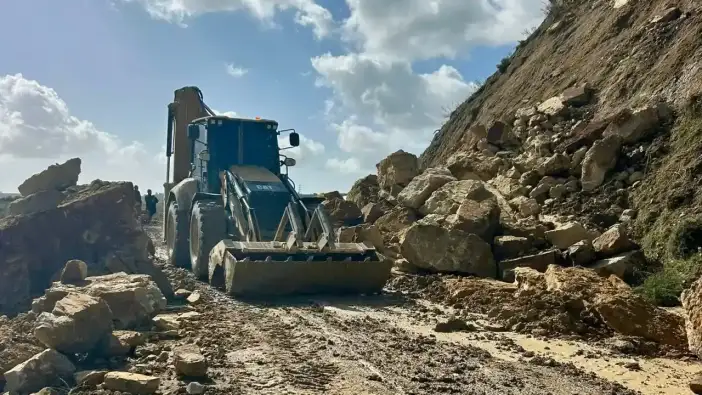 Manavgat’ta Heyelan Mesaisi Sürdü