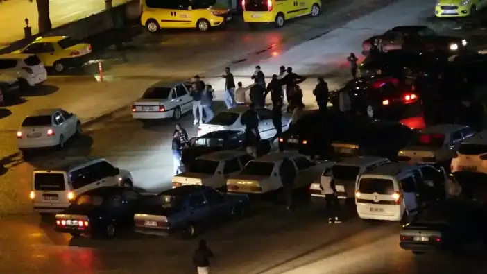 Burdur’da Otogarında Yanlama Gösterisi Yapmak İstediler, Ceza Yediler