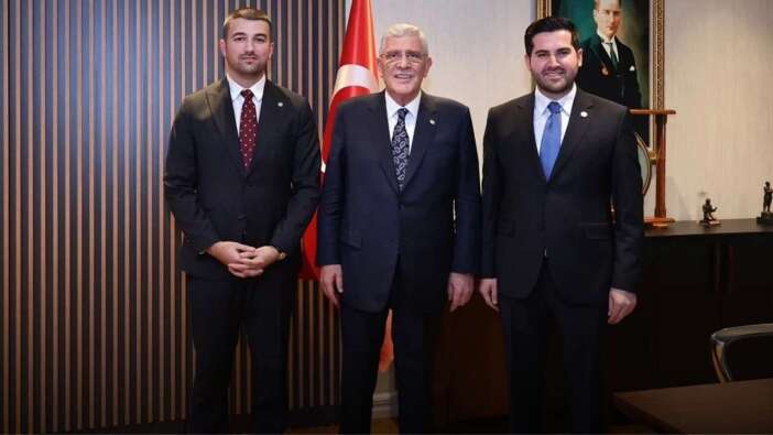 İYİ Parti'ye Antalya'dan Genel Başkan