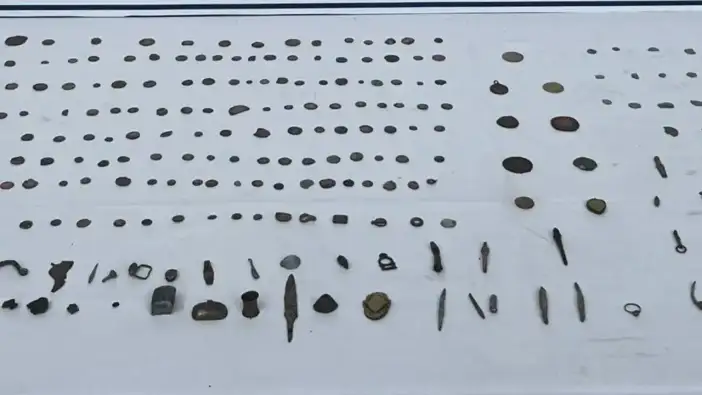 Alanya'da Göktaşı Kaçakçılığı: Avsallar'da 281 Parça Ele Geçirildi