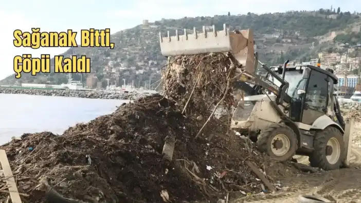 Alanya Sahili Çöplüğe Döndü, Deniz Tüm Kirini Sahile Döktü
