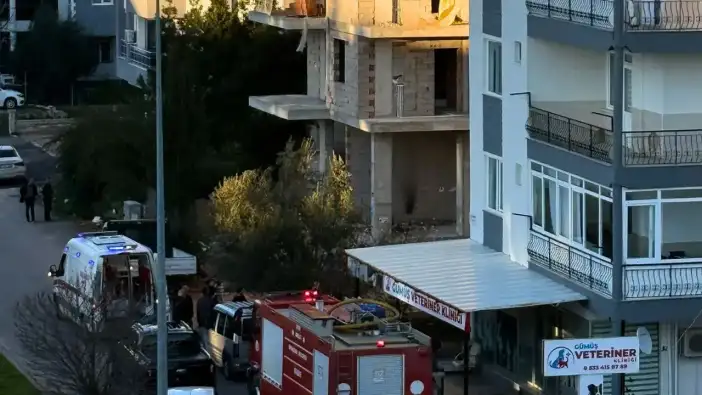 Döşemealtı’nda İşçi Asansör Boşluğuna Düştü