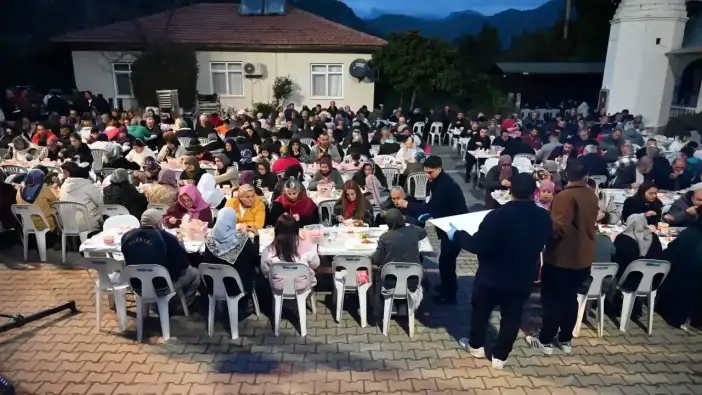 Kemer’de Ramazan Sofraları Çıralı’da Kuruldu