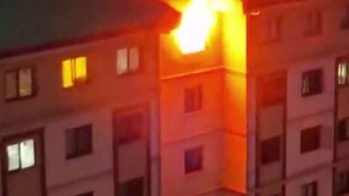 Hatay'da Alevlerin Arasında Sıkıştılar! 13 Kişi Ölümle Burun Buruna Geldi: İtfaiyeden Dev Operasyon