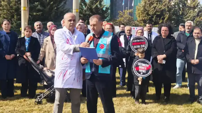 Burdur’da Eğitimcilerden Şiddet Tepkisi: "Geleceğimiz Kararıyor"