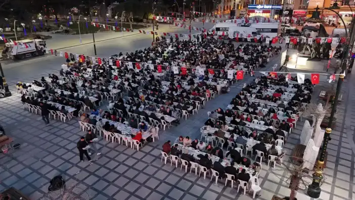 Burdur’da "Bedeli 100 Yıl Önce Ödenen" Anlamlı İftar Sofrası