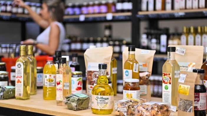 Muratpaşa’da Kadın Emeği Kazanca Dönüştü