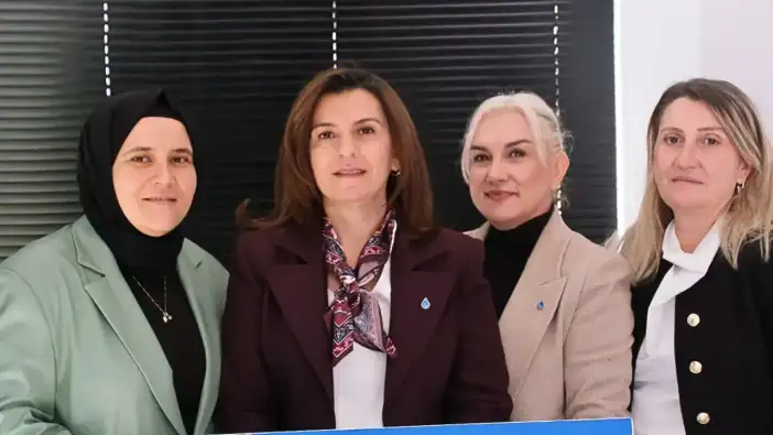 DEVA Antalya Başkanı Arlıer: "Kadınların Güçlü Olduğu Türkiye Mümkün"