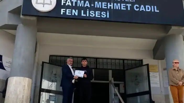 ABD’den Korkuteli’ne Gümüş Madalyayla Döndü