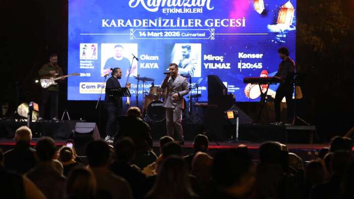 Cam Piramit’te Karadeniz ve Burdur Gecesi: Antalyalılar Etkinliklere Akın Etti