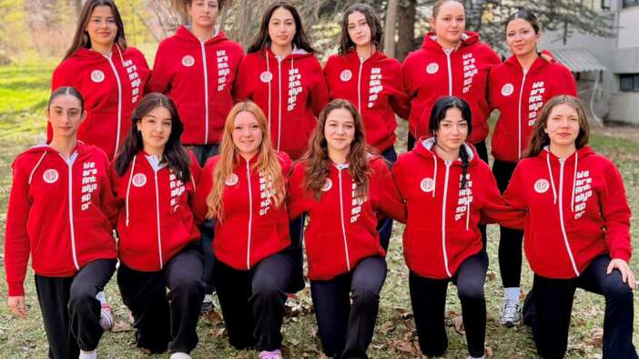 Antalyaspor Kadın Sutopu Takımı Yarı Final Play-Off Yolunda!