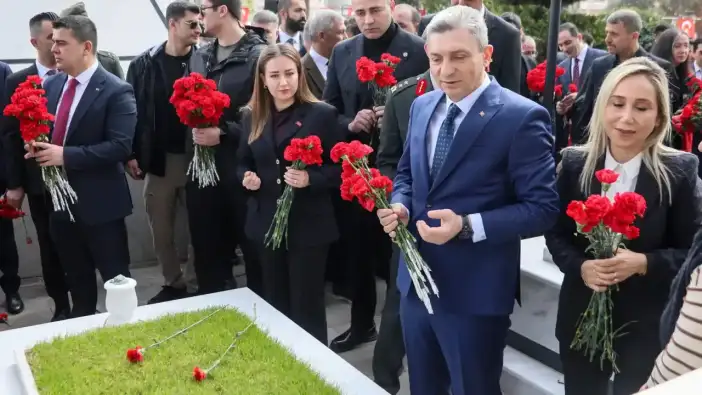 Antalya’da 18 Mart Şehitleri Dualarla Anıldı