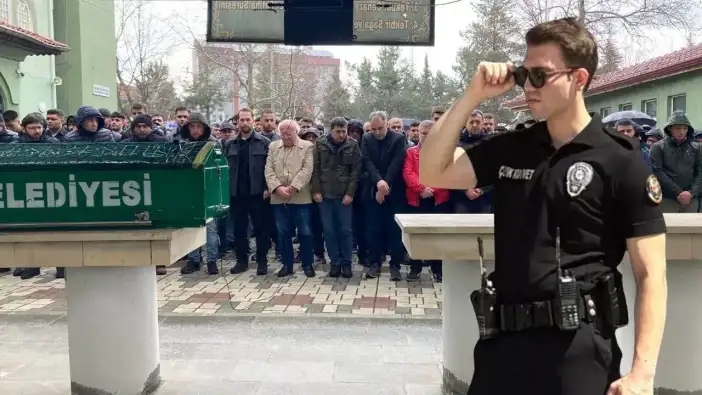 Isparta'da Aile Faciası: Polis Memuru Deniz Altınkaya Defnedildi