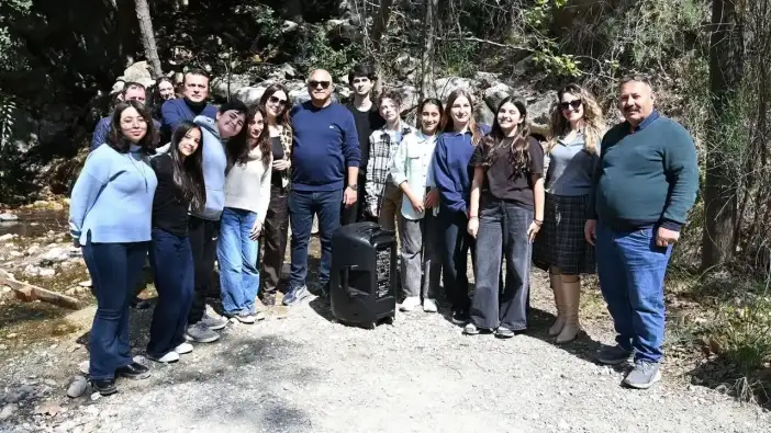 Kemer’den Dünyaya Seslendiler