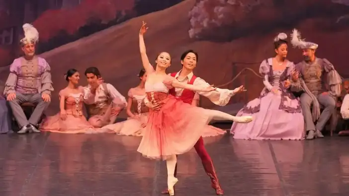 ‘Giselle’ Antalya’yı Büyülemeye Devam Ediyor