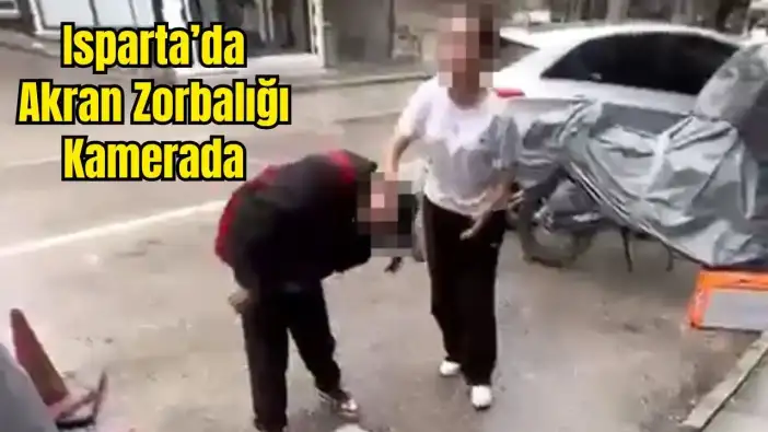 Isparta'da Kız Öğrenciden Akranına Sokak Ortasında Şiddet!