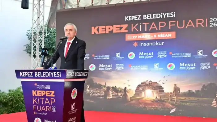 Kepez Kitap Fuarı, "İnsan Okur" Mottosuyla Kapılarını Açtı