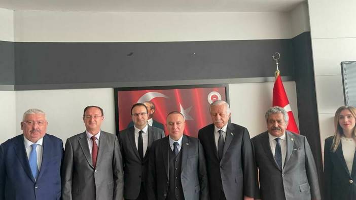 İstanbul milletvekilleri mazbatalarını almaya başladı