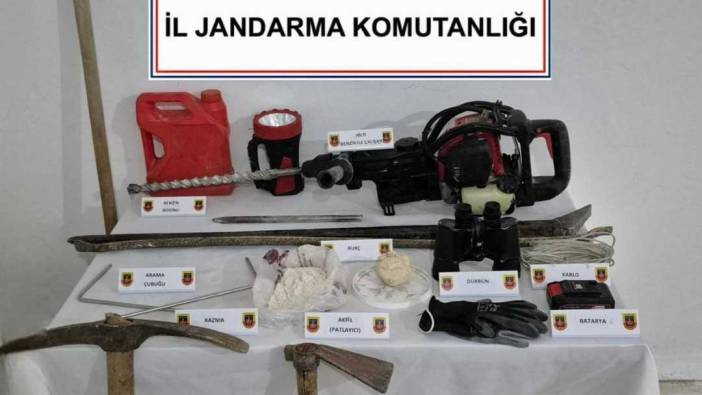 Tütün, B*nzai, Tabanca... Burdur’da Nefes Kesen Operasyon