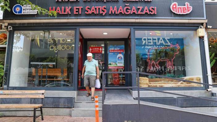 200 Ton Et Satışıyla Antalya’da Halk Et Farkı Büyüyor