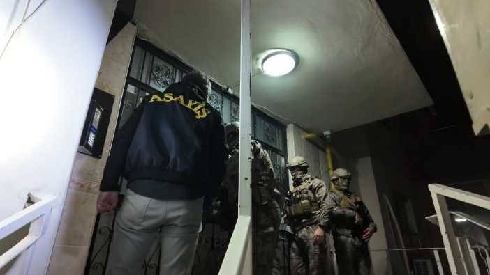 Antalya Dahil 44 İlde Siber Suç Operasyonu