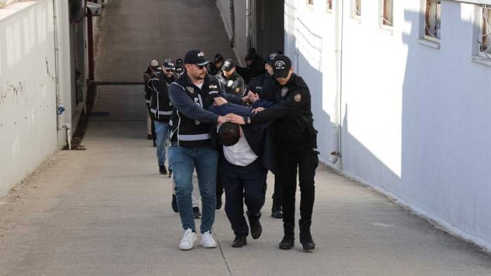 Adana’da Özel Harekatın Mühimmatı El Altından Satılmış!