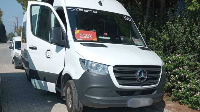 Serik'te Tur Minibüsünün İçinde Cansız Bedeni Bulundu