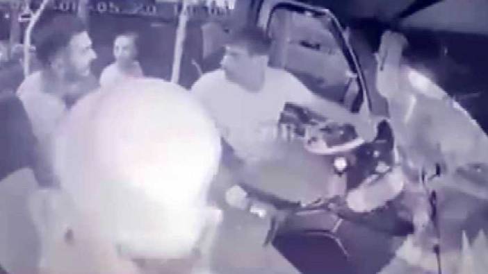 Adana’da Otobüs-Dolmuş Kavgası! Güzergah Tehdidi Kameraya Yansıdı