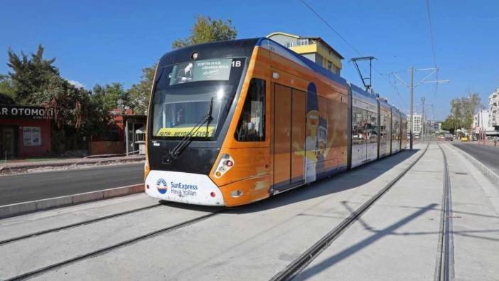 Antalya'da Antray Seferleri Durdu! Yolcular Yolda Kaldı