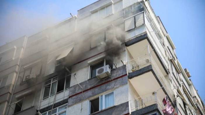 Antalya’da Klimadan Çıkan Yangında Daire Alev Aldı! Nedeni Nedir?
